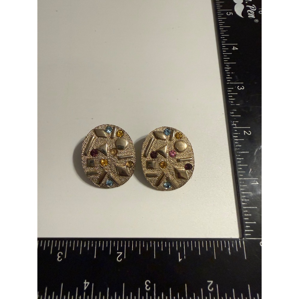 Vintage Sarah Coventry Gold Tone Multi Color Rhinestone Geometric Clip‎ On